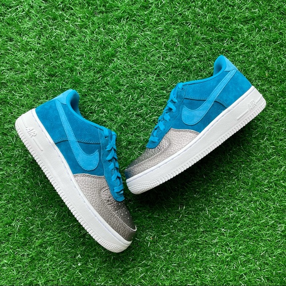 Nike Air Force 1 Qs - Picture 4 of 7